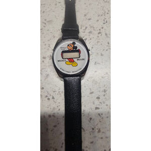 1980s Vintage Silver-tone Digital Mickey Mouse Bradley Time Watch